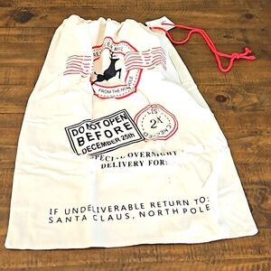 BNWT - Christmas 🎄 Present Holiday Large Cotton Bags (19" x 26")